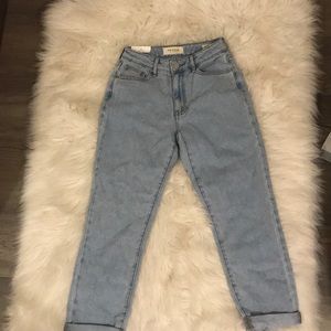 Pacsun Mom Jeans Never Worn Size 27
